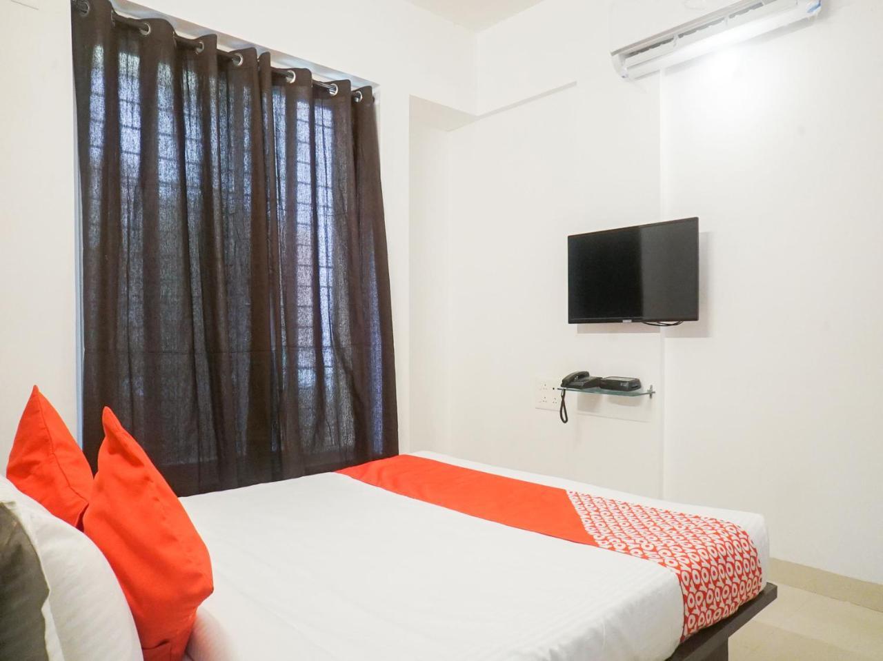 Hotel Oyo 14618 Scholars 3*