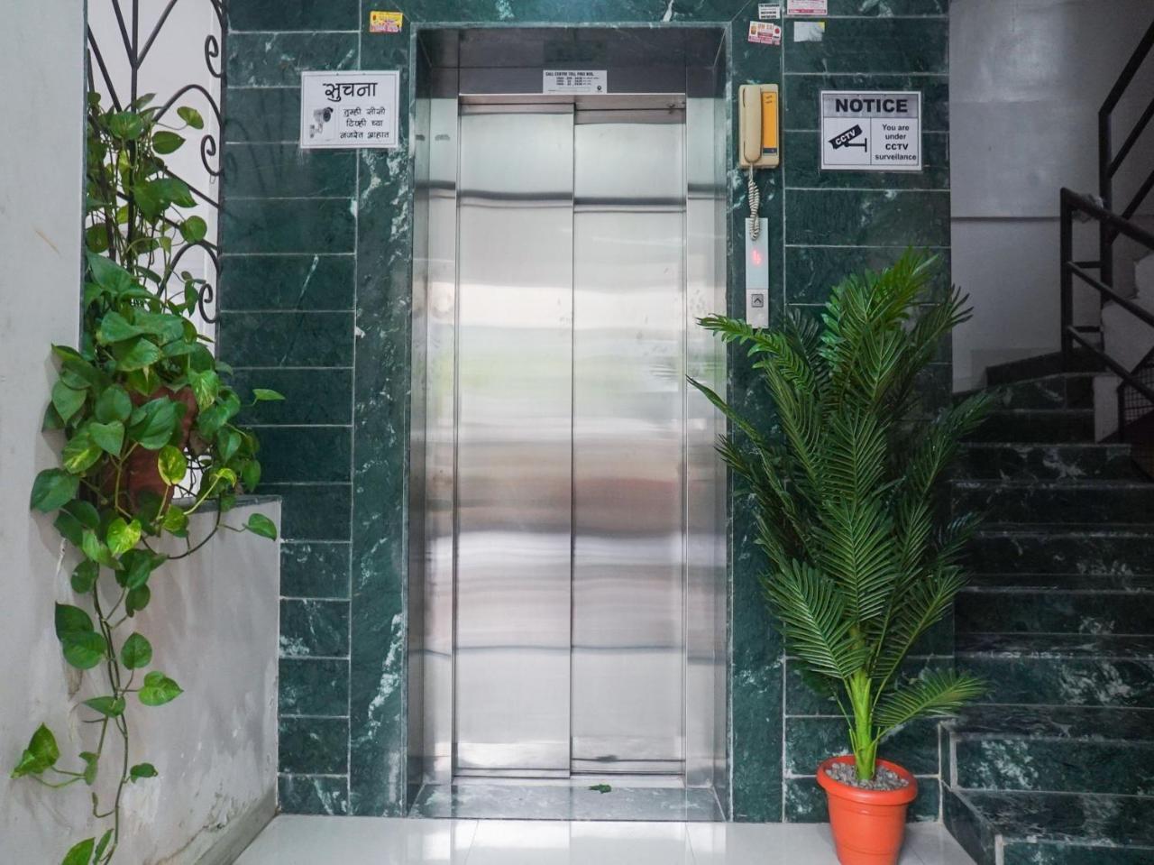 Hotel Oyo 14618 Scholars Pune